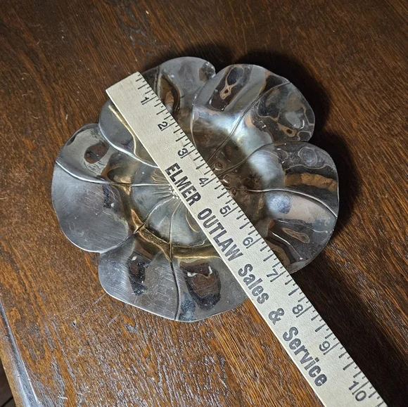 International Silver Co. Poppy flower plate. - Picture 8 of 8